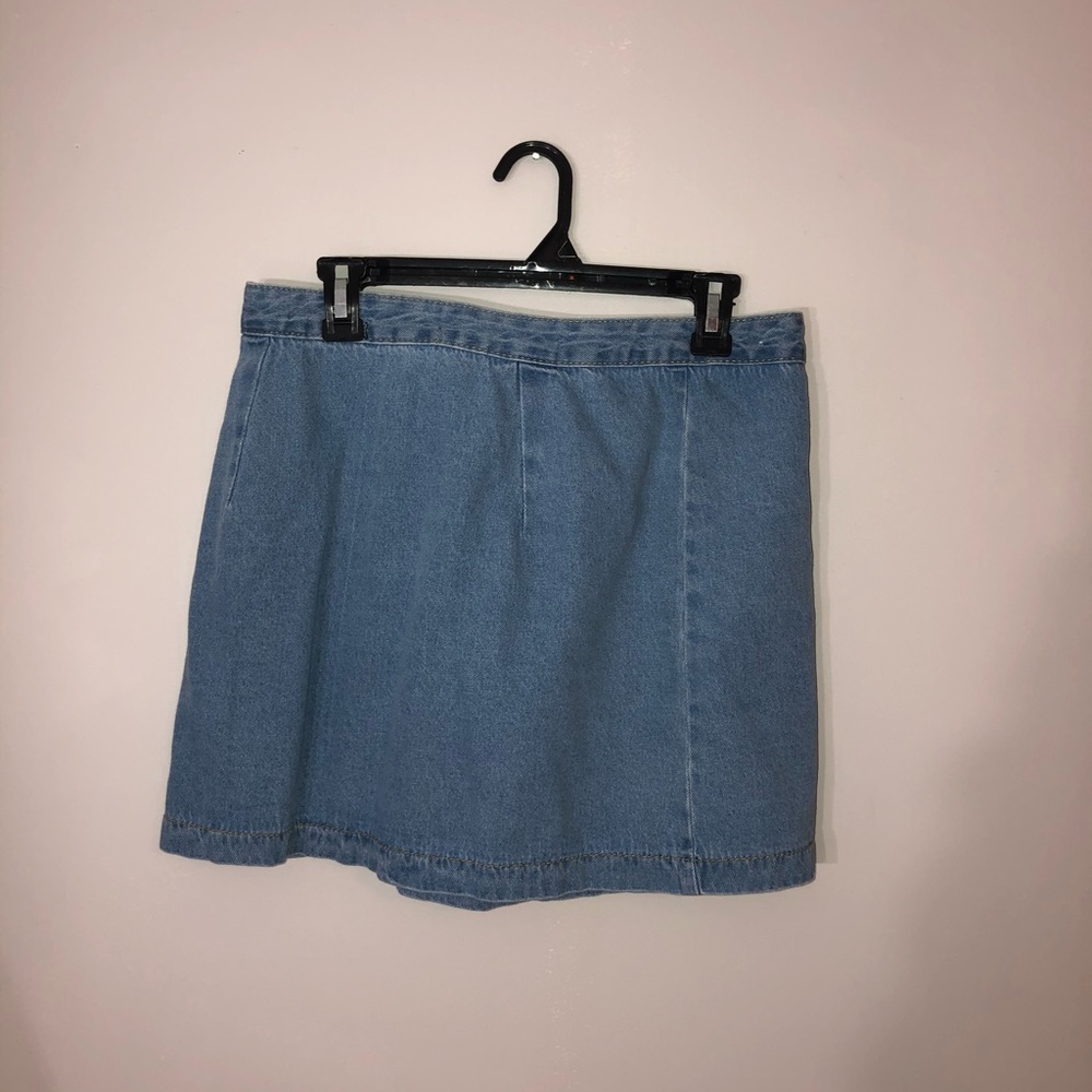 Wrap skirt - Picture 2 of 3